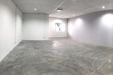 Jalan Teknologi 3/6B