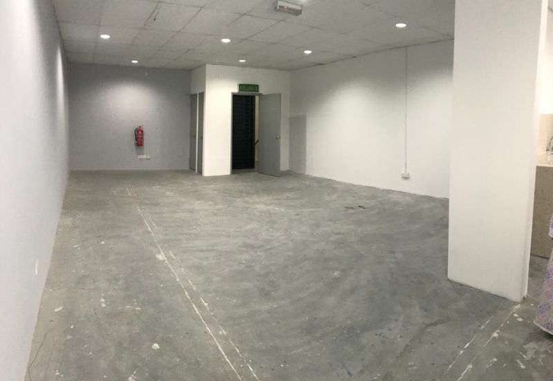 Jalan Teknologi 3/6B