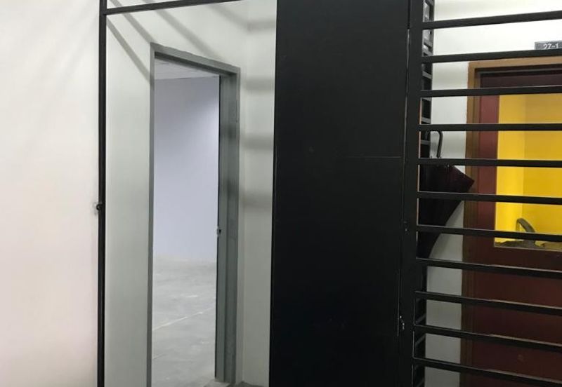 Jalan Teknologi 3/6B