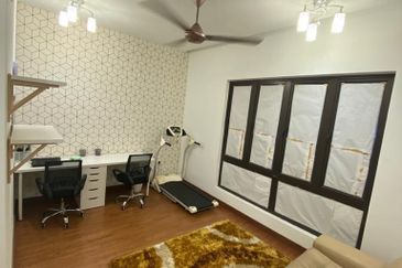 Viana at Elmina Gardens