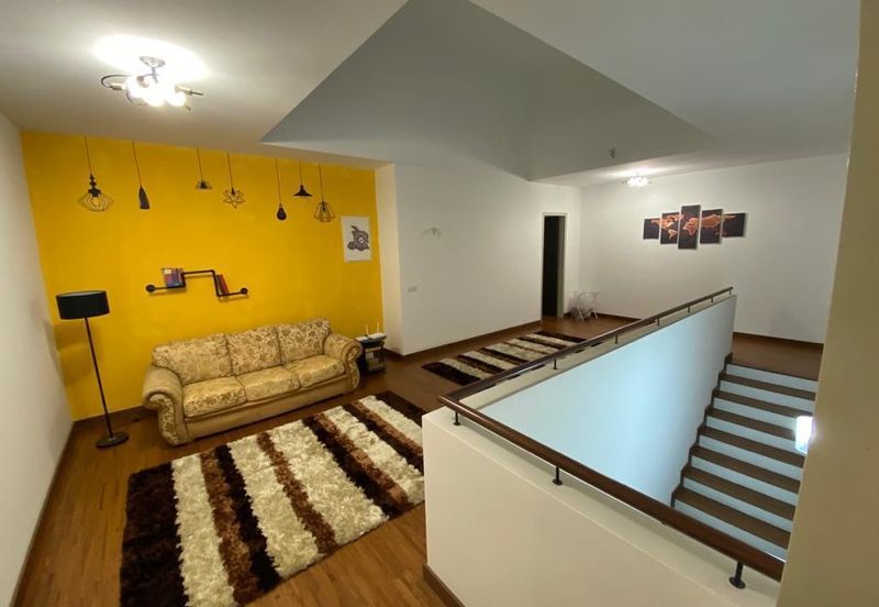 Viana at Elmina Gardens