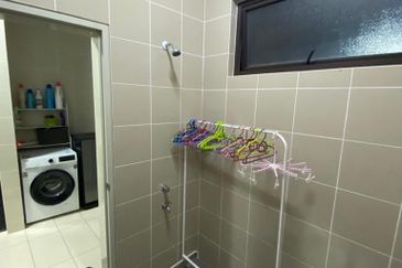 Viana at Elmina Gardens