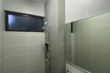 Viana at Elmina Gardens