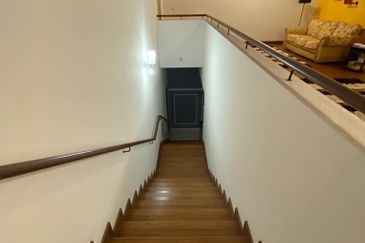 Viana at Elmina Gardens