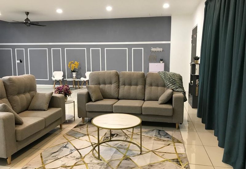 Viana at Elmina Gardens