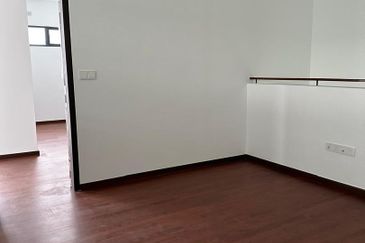 The Eighth @ ELMINA GREEN 