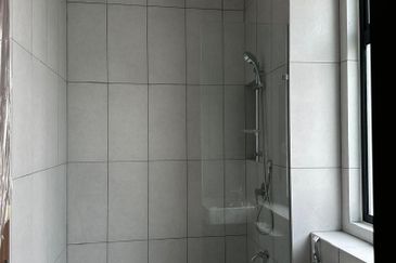 The Eighth @ ELMINA GREEN 