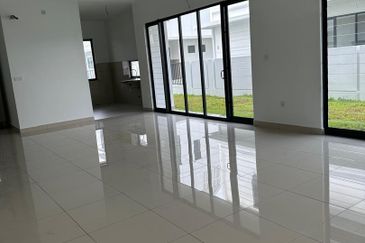 The Eighth @ ELMINA GREEN 