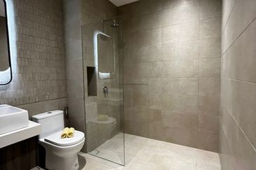 REDEARTH GENTING XINTIANDI