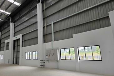 I8 Bandar Bukit Raja, Klang Semi-D Factory For Sale