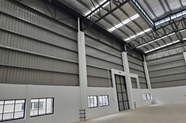 I8 Bandar Bukit Raja, Klang Semi-D Factory For Sale