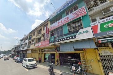 Persiaran Raja Muda Musa, Pelabuhan Klang