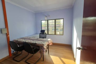 Persiaran Raja Muda Musa, Pelabuhan Klang