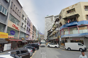 Pudu @ First Floor & Ground Floor For Sale