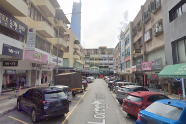 Pudu @ First Floor & Ground Floor For Sale