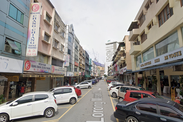 Pudu @ First Floor & Ground Floor For Sale