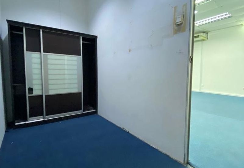 Arena Menteri @ OFFICE 