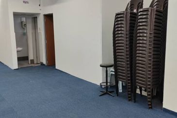 Arena Menteri @ OFFICE 