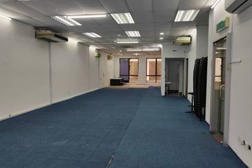 Arena Menteri @ OFFICE 