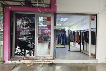 Bukit Sentosa @ 2 Storey Shoplot For Sale ROI 6%