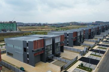 Elmina Business Park