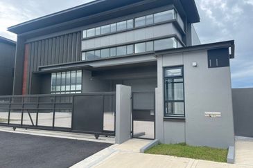 Elmina Business Park