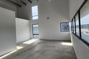 Elmina Business Park