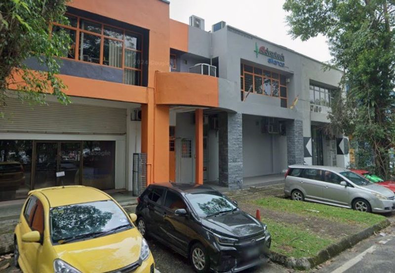 HiCom-Glenmarie Industrial Park