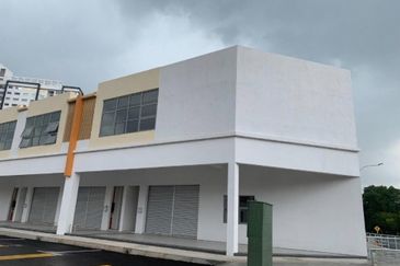 Taman Sutera Niaga @ Double Storey Shoplot For Sale