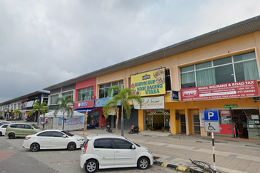 Peninsula Park,Kuala Selangor, 2 Storey Shoplot (Adjoining) For Sale 