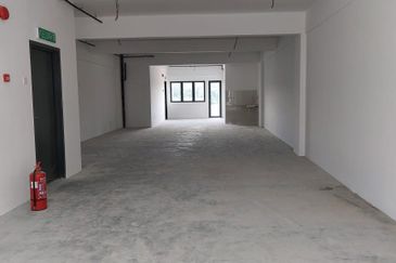 Setia Alam Seksyen U13 1st Floor Shop Office For Sale for Sale