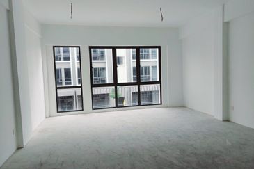 Setia Alam Seksyen U13 1st Floor Shop Office For Sale for Sale