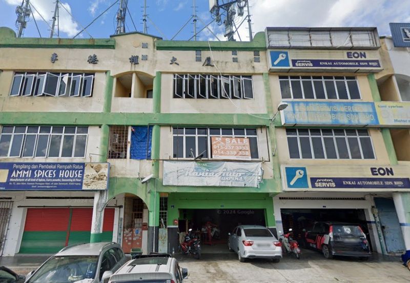 Kawasan Perniagaan Nilam 3 Storey Shoplot (Intermediate unit) For Sale