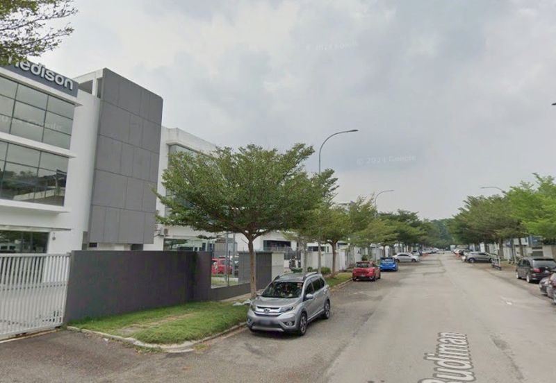 Taman Desa Baru @ Cheras 3 Storey Semi-D Factory For Sale