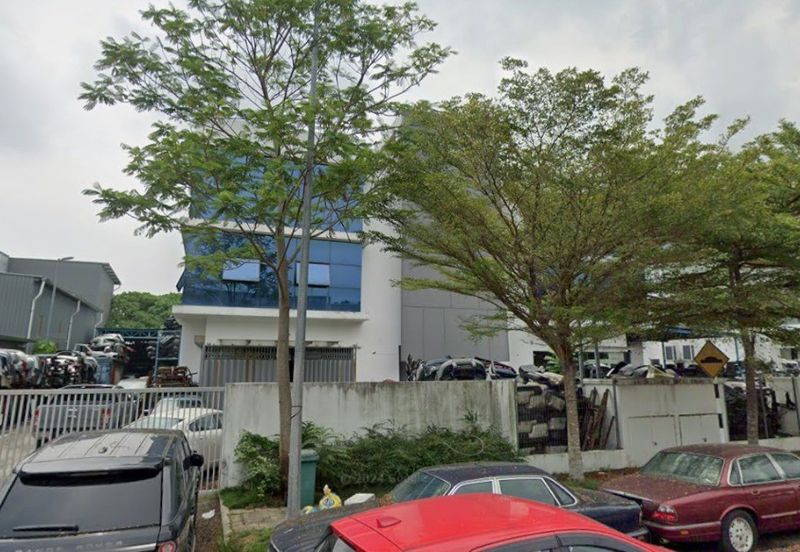 Taman Desa Baru @ Cheras 3 Storey Semi-D Factory For Sale