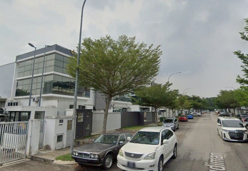 Taman Desa Baru @ Cheras 3 Storey Semi-D Factory For Sale