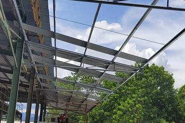 Semenyih Semi-D Factory- Office For Sale