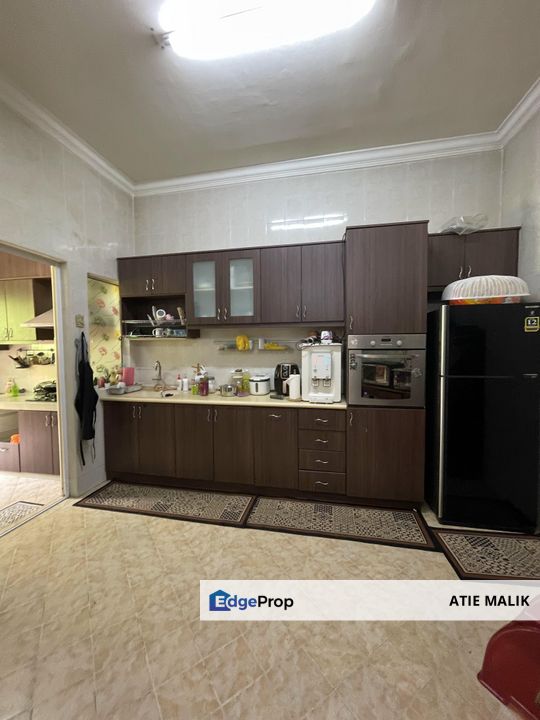 Bukit Jelutong - Double Storey Terrace House, Selangor, Shah Alam