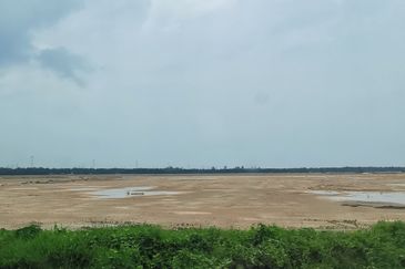 2- 8 acres 45 lot Kapar Industry  New Park 