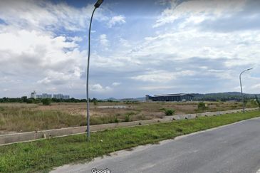 Converted industrial Land 5.5acres rm58psf North Klang Kapar