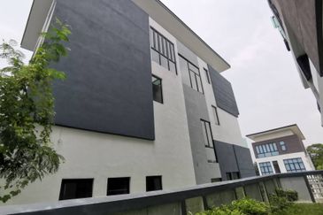 New Launch Bungalow Shah Alam near Bukit Jelutong