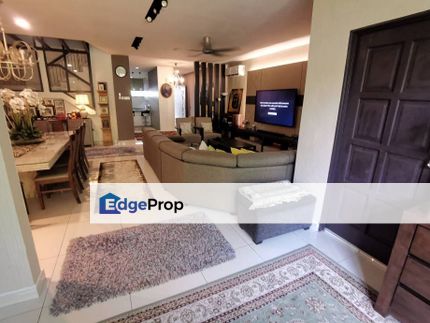 3 storey Fully Renovated Laman Glenmarie Shah Alam, Selangor, Glenmarie