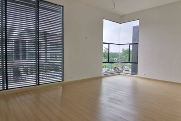 New Launching 2 storey Bungalow Hilltop u10 Shah Alam for sale