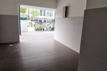 New Launching 2 storey Bungalow Hilltop u10 Shah Alam for sale