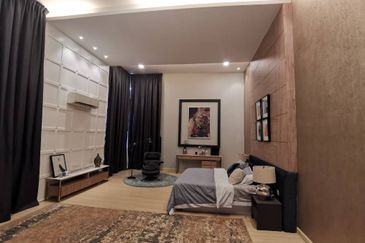 New Launching 2 storey Bungalow Hilltop u10 Shah Alam for sale