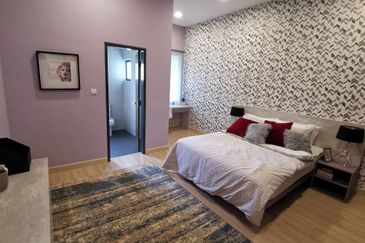 New Launching 2 storey Bungalow Hilltop u10 Shah Alam for sale