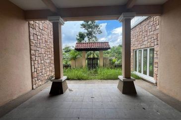 Brand new 2 storey Bungalow Bukit Jelutong u8 Shah Alam