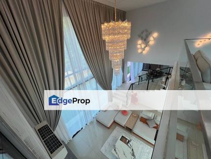 2 storey Bungalow facing lake new renovated seksyen u10 Shah Alam, Selangor, Shah Alam