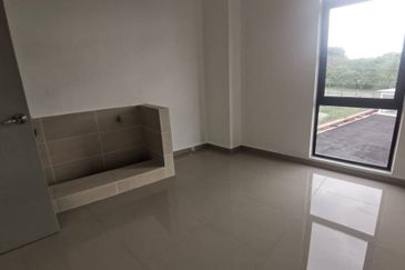 Pulau Indah Industrial Area