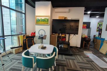 The Vertical Business Suites